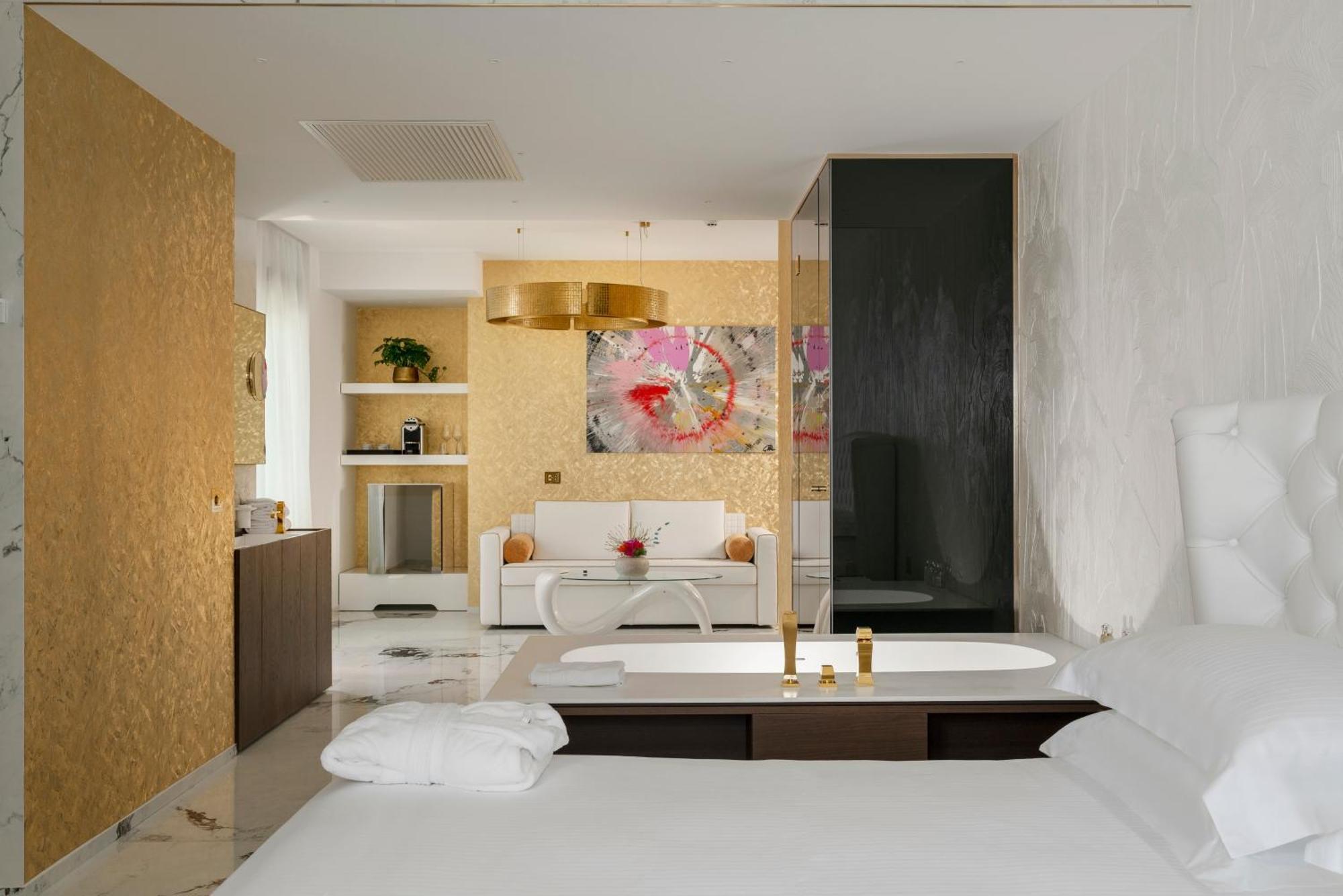 Suite Loft con Balcone e Vista Mare Frontale