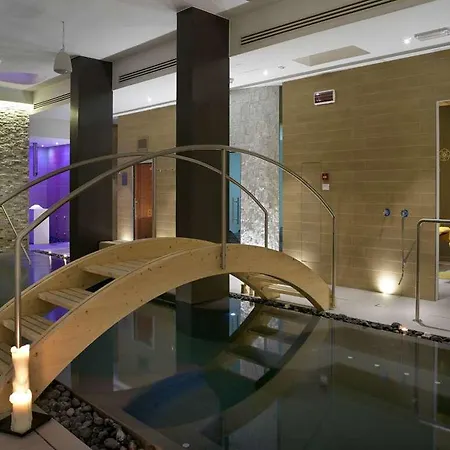 Hotel Select Suites And Spa-2